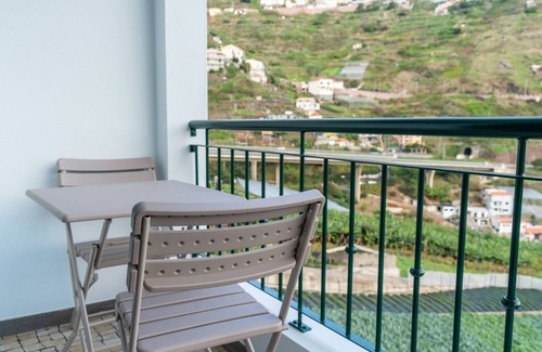 Camara de Lobos Villa | VARANDAS DA CALDEIRA By Madeira Real
