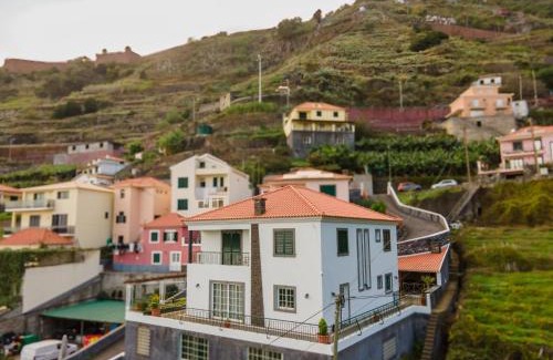 Camara de Lobos Haus | Varandas da Caldeira by Madeira ReAL