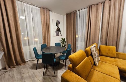 Hradec Kralove Wohnung | Velký byt 3+kk Klicperova, 2 ložnice