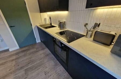 Plasnewydd Wohnung | Vere Room 3 - Double Room - En Suite - Close to City Centre