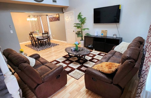 Greenbrier West Haus | Very Decent 4 bedroom / 2 full bath. Located within the heart of the City.