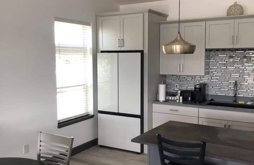 St. Robert Haus | Very large new build home