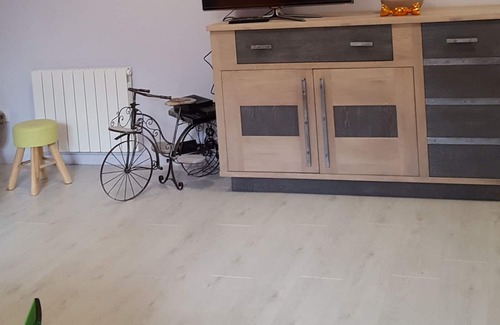 Salins-les-Bains Wohnung | Very nice new apartment on the ground floor with terrace, tastefully decorated.
