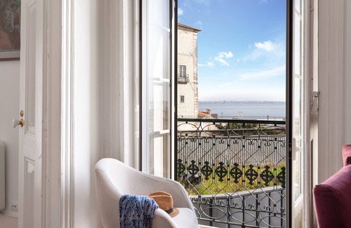 Santo Estevao Wohnung | Sehr ruhig und sonnig mit herrlichem Blick über die Dächer der Alfama und den Fluss Tejo