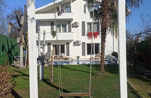 Sapanca Villa | VİLLA ATLAS 12- 16 KİŞİLİK 6 ODA 5 BANYO