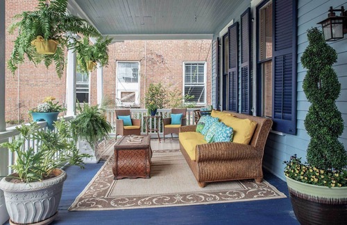 Vicksburg Haus | NEU! Vicksburg Home w / 3 Porches, zu Fuß in die Innenstadt