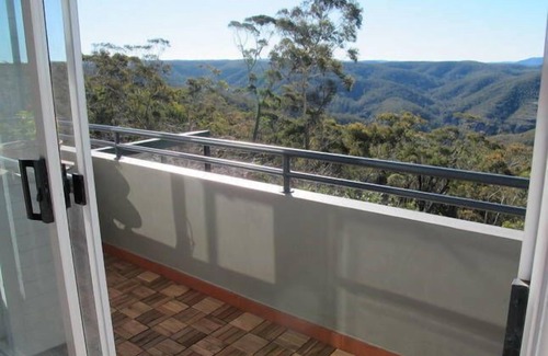 Wentworth Falls Haus | View 21 - Amazing view mit beheiztem Innenpool und Spa
