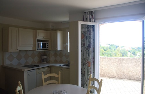 Roquebrune-sur-Argens Kabine | Blick auf den Golf von St. Tropez-ruhig-Pool-Tennis