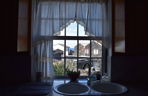 Sao Roque do Pico Hütte | Blick auf das Meer. Großer privater Garten - kostenfreies WLAN