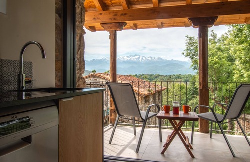 Santianes de Ola Haus | Views of the Picos de Europa in a house designed for all seasons
