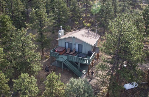 Estes Park Haus | Ansichten-Ansichten-Ansichten, Private Location, Whirlpool, Holzofen Fp