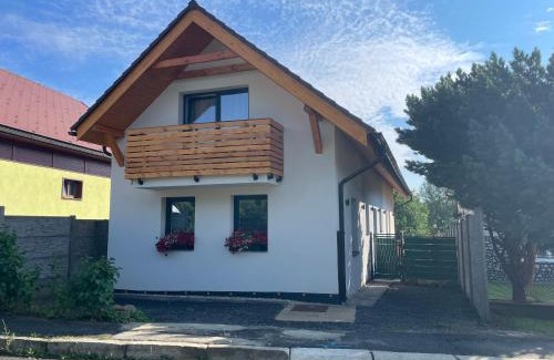 Nova Lesna Villa | Vila Mima