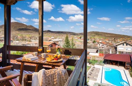 Mineralni Bani Haus | Vila Toplika