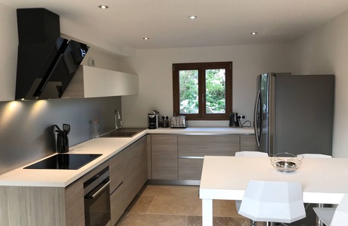 Sevrier Haus | Villa 200 m vom See von Annecy mit Terrasse und Parkplatz