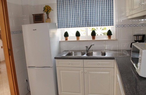 Areias de Sao Joao Haus | Villa 4+1 persons, near beach and Albufeira center, WiFi, BBQ, A/C, swimming pool