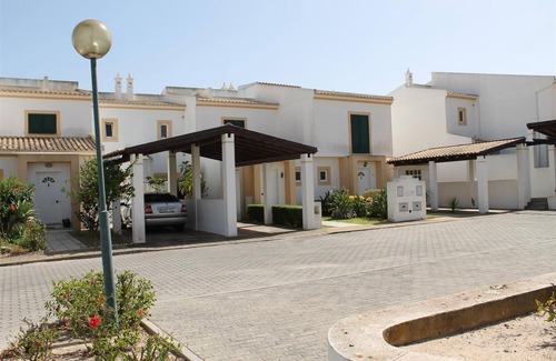 Areias de Sao Joao Haus | Villa 4+1 persons, near beach and Albufeira center, WiFi, BBQ, A/C, swimming pool