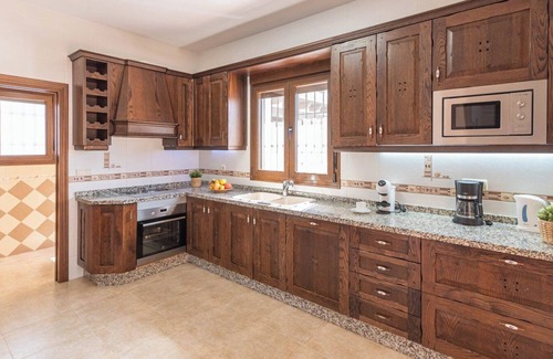 Sayalonga Hütte | Villa Alejandro Sayalonga by Ruralidays