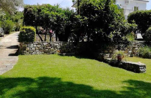 Koukounaries Wohnung | Villa ALEXIS