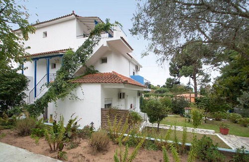 Koukounaries Wohnung | Villa ALEXIS