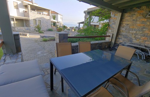 Ano Lechonia Villa | Villa Ambrosia, Beach house, Platanidia, Pelion II