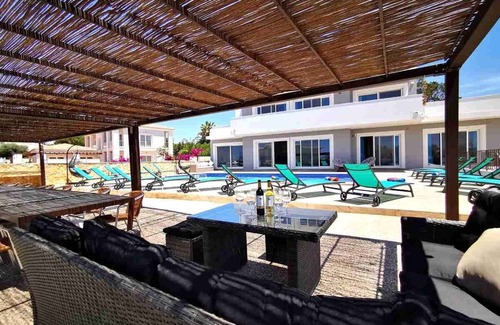 Vale de Covo Villa | Villa Atlantica 6 (sleeps 13), 1km to Carvoeiro beach