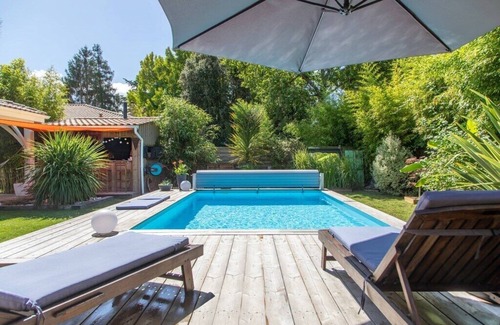 Hourtin Haus | "Villa Bambou" wooden house with private pool