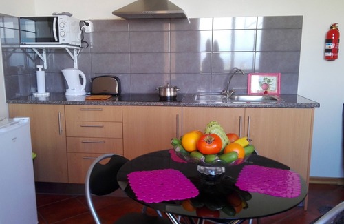 Canhas Wohnung | Schöne Villa T0 Estrada do Livramento