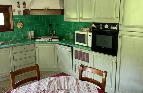 Castiglione dei Pepoli Villa | Villa 'Casa Di Eli E Matte' mit Bergblick, privatem Garten und Wi-Fi