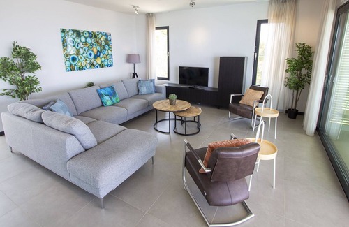 Sabadeco Villa | Villa Casawa in Sabadeco