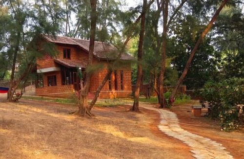 Hireguthi Villa | Villa Casuarina, in Strandnähe in weitläufigen Wäldchen