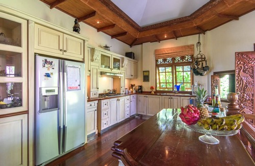 Banjartegehe Villa | Villa Cempaka