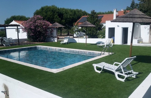 Palmela Haus | Villa com Piscina de Agua Salada, Cerca de Bodegas e de Playas, Admite Mascotas