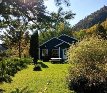 Sainte Rose du Nord Haus | Villa de la Montagne