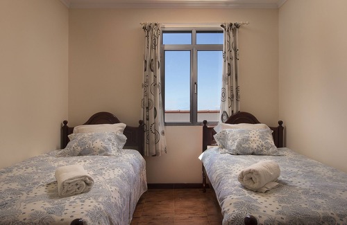 Prazeres Haus | Villa Dennis - im sonnigen und warmen Südwesten der Insel Madeira