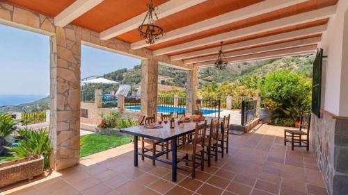 Nerja Villa | Villa el Nacimiento Nerja