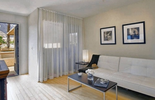 Racquet Club West Haus | Villa Felicity-luxury Villa With Mountain View