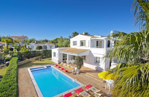 Guia Villa | Villa Flor by Villa Plus