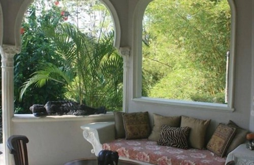 Uvita Villa | Villa für 2 Eingebettet in Tropical Paradise, 51 Ft Pool