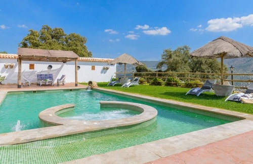 Iznajar Villa | Villa Fraskito Iznájar by Ruralidays