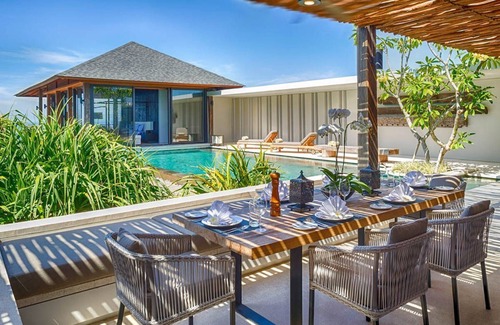 Kutuh Villa | Villa Hamsa - Vier Schlafzimmer Villa, Schläft 8