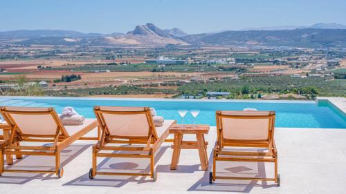 Antequera Haus | Villa Horizon Antequera by Ruralidays