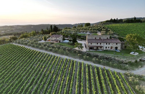 Castellina in Chianti Villa | Villa in Fioraie mit 10 Schlafzimmern 19 Schlafplätzen