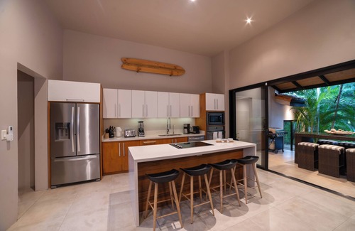 Tamarindo Haus | Villa in Hacienda Pinilla Near Beach – Golf Cart Private Pool & Beach Club Access Included