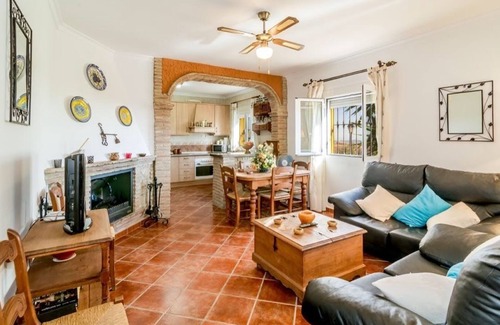 La Joya Villa | Villa Jose and Ana