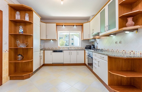 Correeira Villa | Villa Kelisia