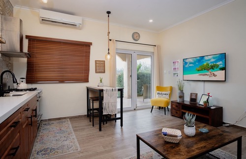 Alto Vista Wohnung | Villa Kunuku with Private plunge pool
