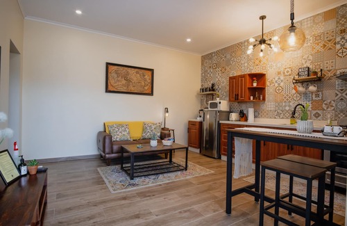 Alto Vista Wohnung | Villa Kunuku with Private plunge pool