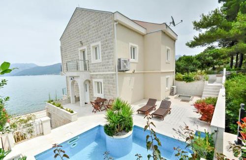 Krasici Villa | Villa Leut Montesol Tivat Krasici