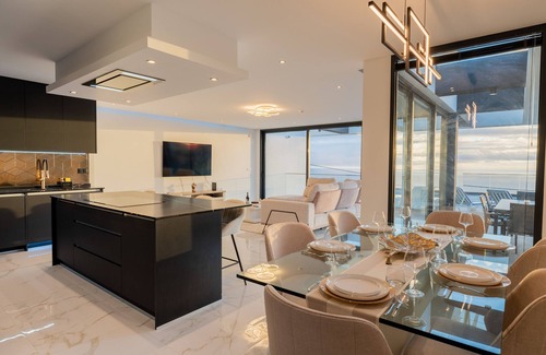 Ribeira Brava Villa | Villa Luxe by Atlantic Holiday