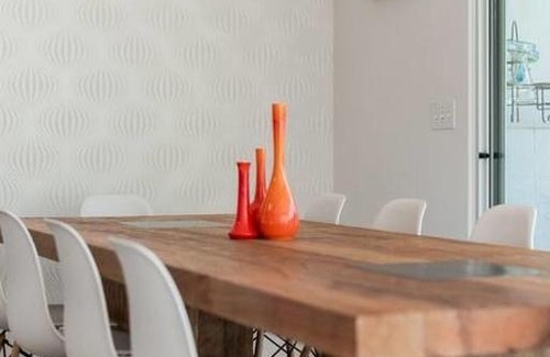 Deepwell Estates Haus | Villa Marcus Your Mid Century Modern Oasis